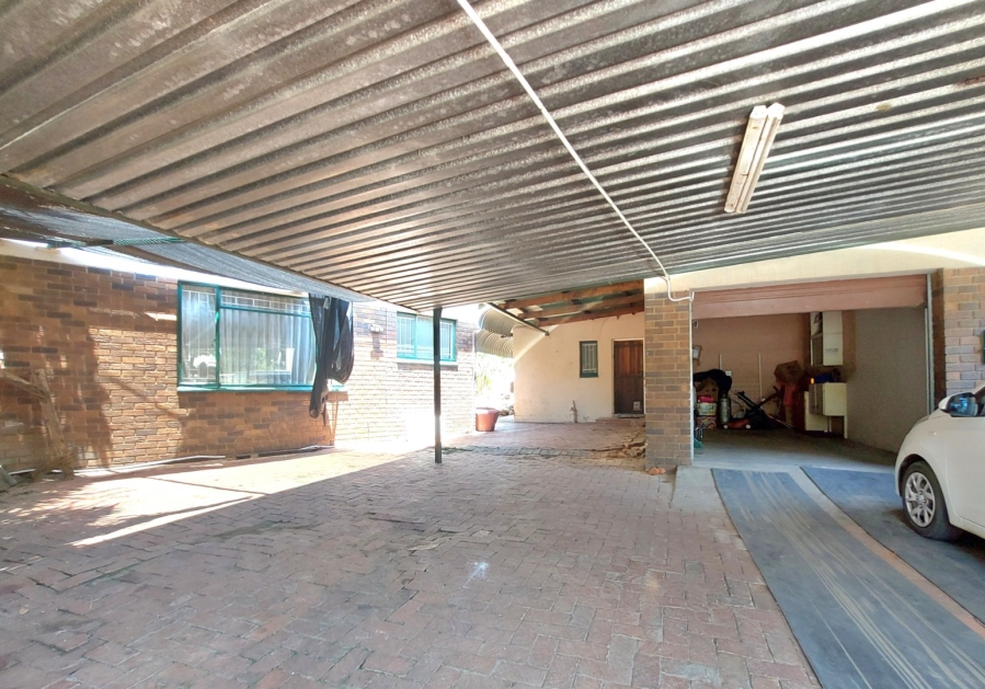 4 Bedroom Property for Sale in Brits North West